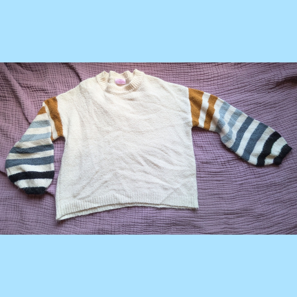 Cropped Sweater - Medium